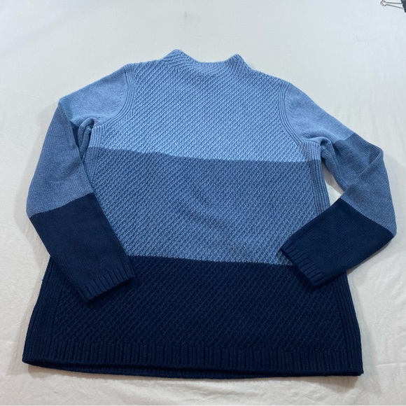 Talbots Sweater woman’s small Striped blue High neck Buttoned shoulder Sweater - Picture 7 of 8